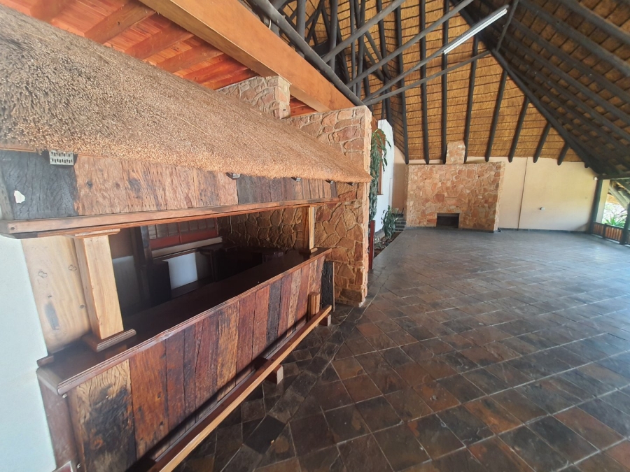 To Let 5 Bedroom Property for Rent in Hartbeespoort Rural North West